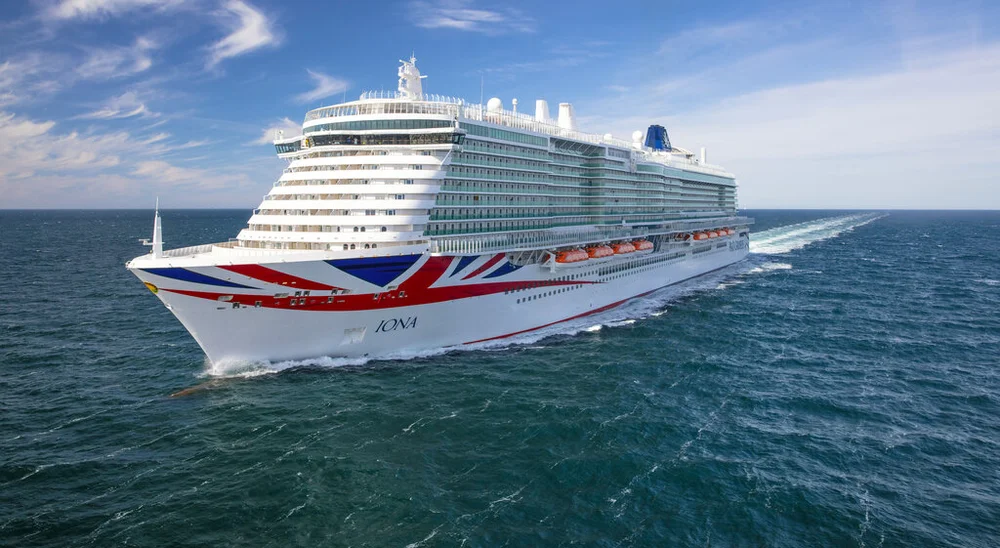 Cruise Ship P&O Iona | Cabins | Bars | Dining | Photos | FAQs ...